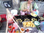 ①揚げたこ焼き屋台.JPG